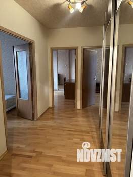 3-к квартира, вторичка, 70м2, 8/17 этаж