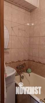 2-к квартира, вторичка, 43м2, 5/5 этаж