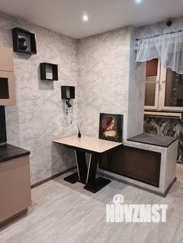 2-к квартира, вторичка, 54м2, 10/17 этаж