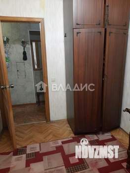 3-к квартира, вторичка, 54м2, 5/5 этаж