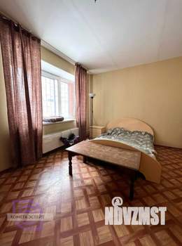 2-к квартира, вторичка, 77м2, 1/10 этаж