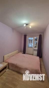 3-к квартира, вторичка, 56м2, 1/9 этаж