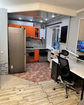 Студия квартира, вторичка, 32м2, 1/5 этаж