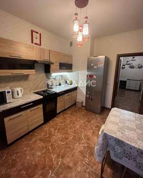 3-к квартира, вторичка, 76м2, 7/17 этаж