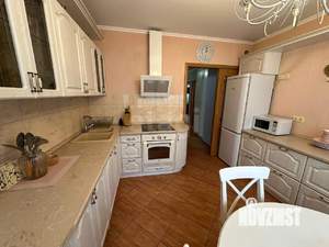 2-к квартира, вторичка, 58м2, 7/17 этаж