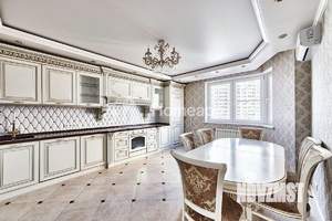 3-к квартира, вторичка, 131м2, 9/25 этаж