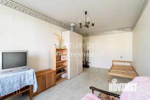 2-к квартира, вторичка, 44м2, 9/9 этаж