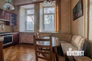 4-к квартира, вторичка, 93м2, 3/4 этаж
