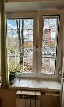 2-к квартира, вторичка, 54м2, 1/9 этаж