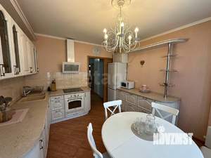 2-к квартира, вторичка, 58м2, 7/17 этаж