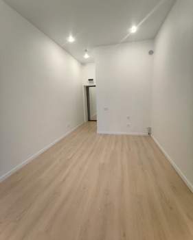 Студия квартира, вторичка, 17м2, 1/4 этаж