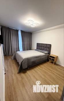 1-к квартира, вторичка, 42м2, 6/25 этаж