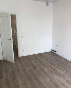 2-к квартира, вторичка, 55м2, 8/17 этаж