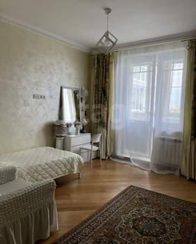 3-к квартира, вторичка, 105м2, 9/10 этаж