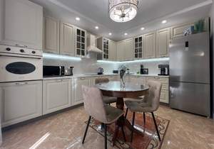 4-к квартира, вторичка, 128м2, 2/8 этаж