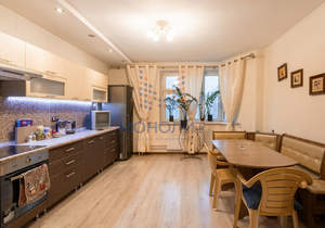 4-к квартира, вторичка, 155м2, 16/25 этаж