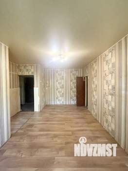 2-к квартира, вторичка, 42м2, 1/5 этаж