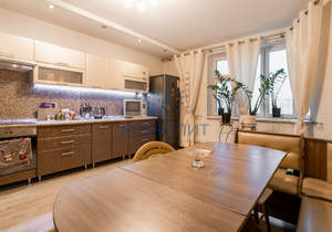 4-к квартира, вторичка, 155м2, 16/25 этаж