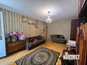 2-к квартира, вторичка, 54м2, 1/9 этаж