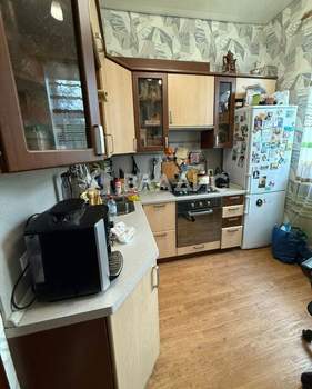 3-к квартира, вторичка, 70м2, 3/3 этаж