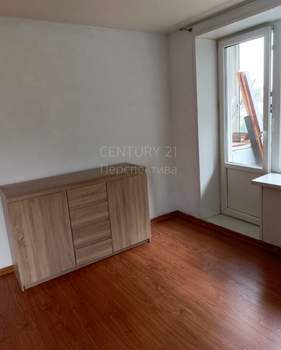 2-к квартира, вторичка, 42м2, 4/5 этаж
