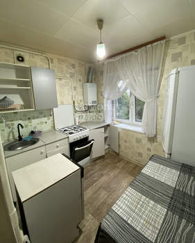 2-к квартира, вторичка, 41м2, 4/4 этаж