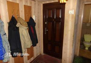 2-к квартира, вторичка, 40м2, 3/5 этаж