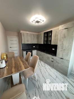 2-к квартира, вторичка, 52м2, 8/15 этаж