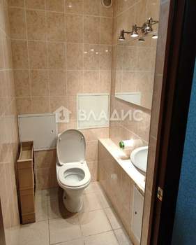 2-к квартира, вторичка, 72м2, 2/6 этаж