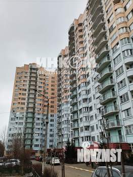 2-к квартира, вторичка, 64м2, 6/17 этаж