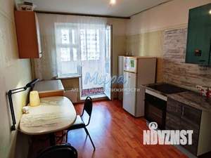 2-к квартира, вторичка, 63м2, 4/17 этаж