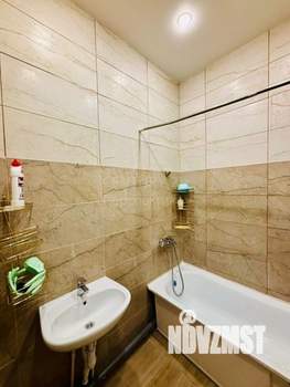 2-к квартира, вторичка, 80м2, 1/19 этаж