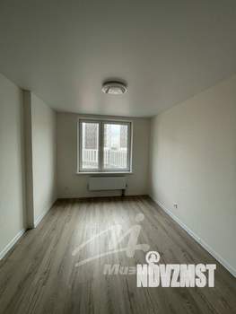 3-к квартира, вторичка, 68м2, 8/25 этаж