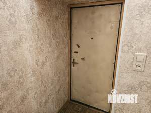 2-к квартира, вторичка, 40м2, 1/9 этаж