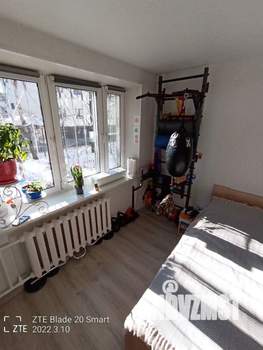 3-к квартира, вторичка, 60м2, 1/5 этаж