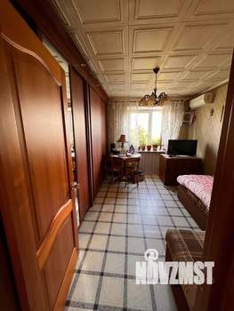 3-к квартира, вторичка, 61м2, 5/5 этаж