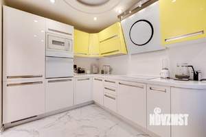 2-к квартира, вторичка, 68м2, 5/15 этаж