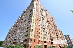 2-к квартира, вторичка, 80м2, 1/19 этаж