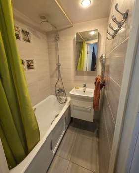 3-к квартира, вторичка, 54м2, 9/9 этаж