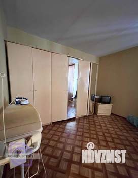 2-к квартира, вторичка, 77м2, 1/10 этаж