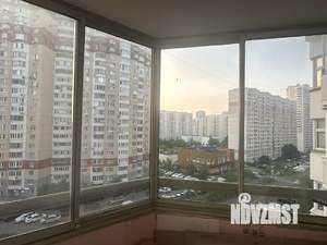 3-к квартира, вторичка, 70м2, 8/17 этаж