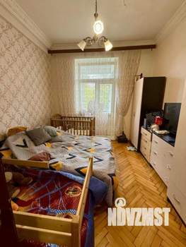 3-к квартира, вторичка, 70м2, 3/3 этаж