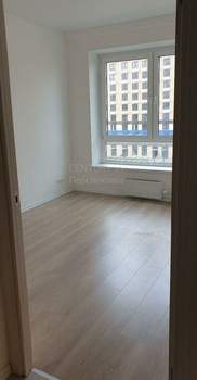 3-к квартира, вторичка, 56м2, 5/25 этаж