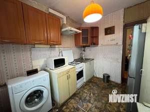 2-к квартира, вторичка, 54м2, 1/9 этаж