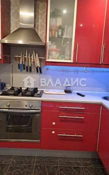 2-к квартира, вторичка, 53м2, 1/9 этаж