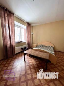 2-к квартира, вторичка, 77м2, 1/10 этаж
