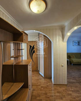 2-к квартира, вторичка, 61м2, 16/17 этаж