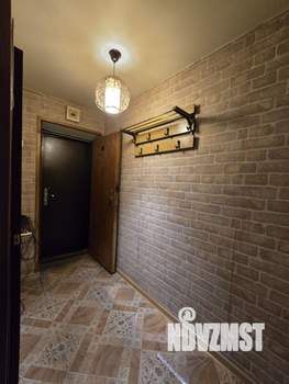 2-к квартира, вторичка, 43м2, 1/5 этаж