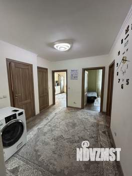 2-к квартира, вторичка, 63м2, 2/25 этаж