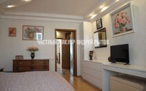 3-к квартира, вторичка, 140м2, 14/25 этаж